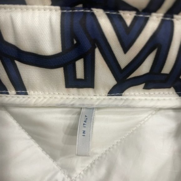 MONCLER Ain Logo-Pattern Topper size 2 - Picture 6 of 12